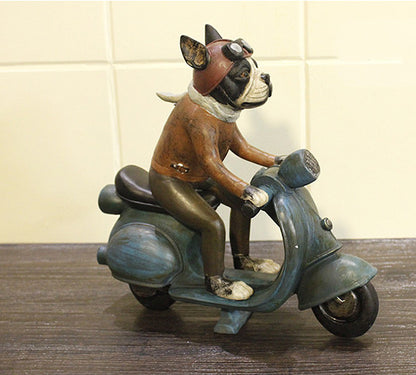 Fralla Rider – stilren figur på scooter (finns i 3 hundraser)